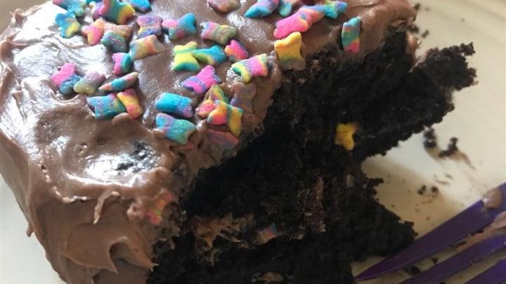 Linda Sue's Chocolate Cake (Vegan)